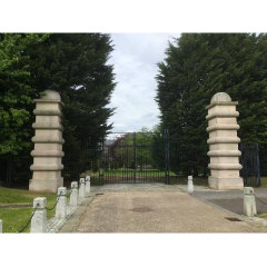 Photograph of the gates to Caroline House Park